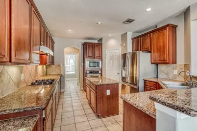 12013 Banks Run Drive, Pearland, TX 77584 - Photo 6