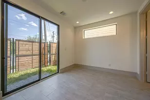 2518 Pease St, Houston, TX 77003 - Photo 4