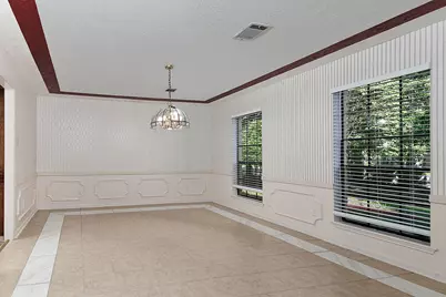 319 S Rivershire Drive, Conroe, TX 77304 - Photo 4