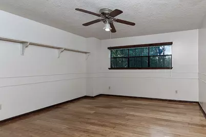319 S Rivershire Drive, Conroe, TX 77304 - Photo 20
