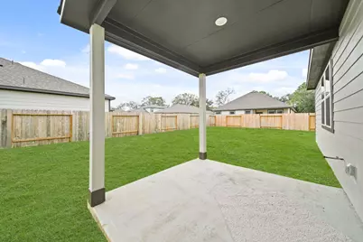 1211 Avenue M, Bay City, TX 77414 - Photo 4
