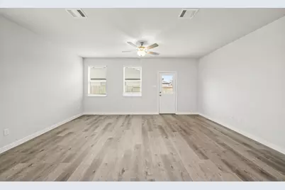 1211 Avenue M, Bay City, TX 77414 - Photo 12