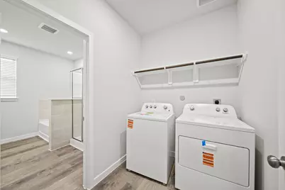 1211 Avenue M, Bay City, TX 77414 - Photo 18