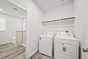 1211 Avenue M, Bay City, TX 77414 - Photo 18