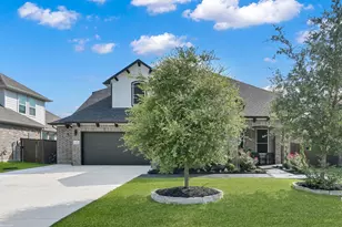 20142 Bushwick Falls Dr, Montgomery, TX 77316 - Photo 2