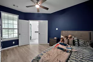 20142 Bushwick Falls Dr, Montgomery, TX 77316 - Photo 18