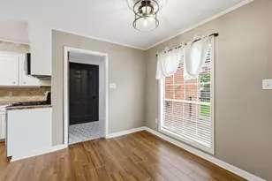 3501 Tanglewood Dr, Bryan, TX 77802 - Photo 6