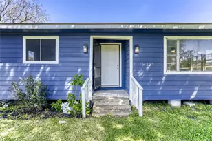 4843 Bricker St, Houston, TX 77033 - Photo 1