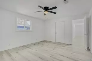 4843 Bricker St, Houston, TX 77033 - Photo 16