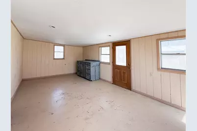 503 S Texana Street, Hallettsville, TX 77964 - Photo 30