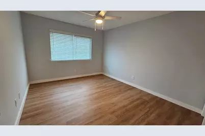 7508 Stewart Road, Galveston, TX 77551 - Photo 22