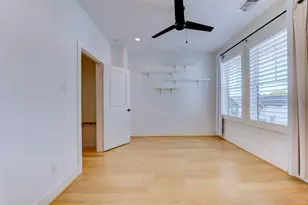 10910 Fire Creek Dr, Houston, TX 77043 - Photo 28