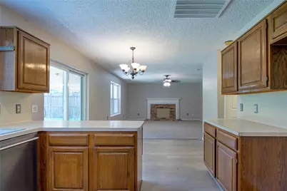 3822 Green Fields Drive, Sugar Land, TX 77479 - Photo 10