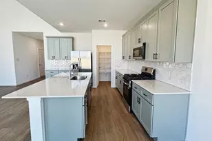 3230 Coral Bluff Dr, Texas City, TX 77539 - Photo 6