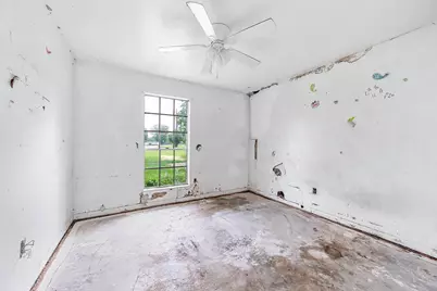 2719 Fm 524, Sweeny, TX 77480 - Photo 16