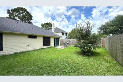 6422 Diamond Rock Drive, Katy, TX 77449 - Photo 24