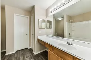 2746 Trinity Glen Ln, Houston, TX 77047 - Photo 22