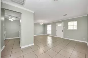 44 Tri Oaks Ln, Houston, TX 77043 - Photo 4