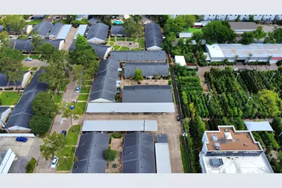 44 Tri Oaks Lane #44, Houston, TX 77043 - Photo 22