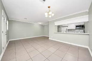 44 Tri Oaks Ln, Houston, TX 77043 - Photo 6