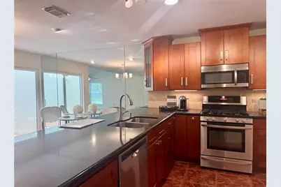 20313 Sunny Shores Drive #B, Humble, TX 77346 - Photo 14