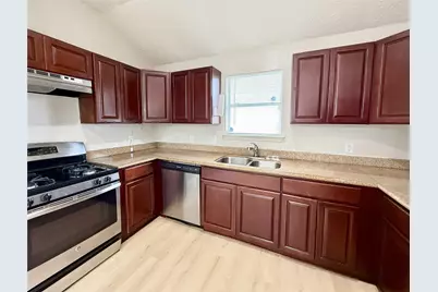 9551 Saffolk Punch Drive, Houston, TX 77065 - Photo 12