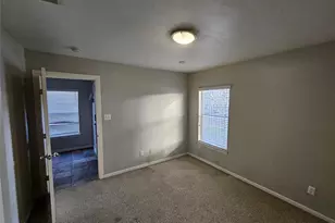 1271 W 17th St, Houston, TX 77008 - Photo 32