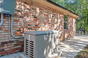 2004 Northshore Dr, Conroe, TX 77304 - Photo 34