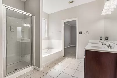 405 Abbey Ln, League City, TX 77573 - Photo 12