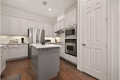 5831 Val Verde Street, Houston, TX 77057 - Photo 8