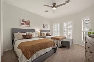 5831 Val Verde St, Houston, TX 77057 - Photo 12