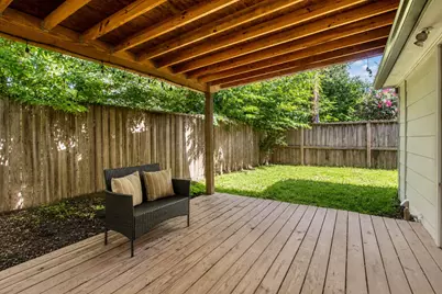 9710 Bob White Drive, Houston, TX 77096 - Photo 28