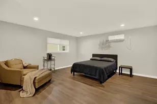 9710 Bob White Dr, Houston, TX 77096 - Photo 24