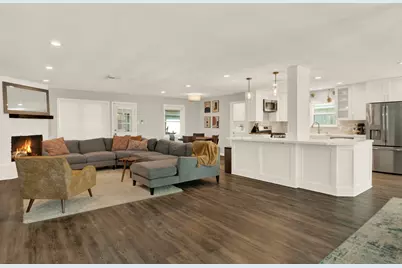 9710 Bob White Drive, Houston, TX 77096 - Photo 2