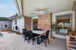 931 Fleetwood Pl Dr, Houston, TX 77079 - Photo 40