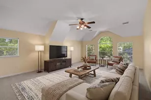 78 E Hobbit Glen Dr, Conroe, TX 77384 - Photo 10