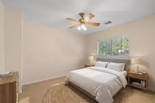 78 E Hobbit Glen Dr, Conroe, TX 77384 - Photo 18