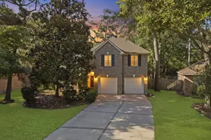 78 E Hobbit Glen Dr, Conroe, TX 77384 - Photo 1