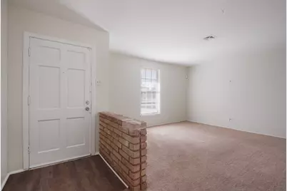4430 Grapevine Street, Houston, TX 77045 - Photo 2