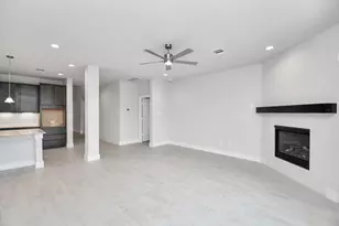 24723 Skerne Woods Dr, Spring, TX 77373 - Photo 16