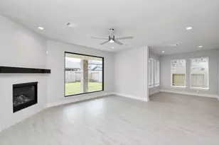 24723 Skerne Woods Dr, Spring, TX 77373 - Photo 18