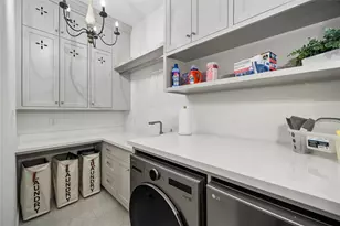 2031 Sheridan St, Houston, TX 77030 - Photo 22