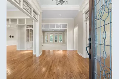 7 Wellesley Drive, Conroe, TX 77304 - Photo 2