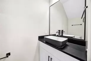 6101 Shotwell St, Houston, TX 77028 - Photo 14