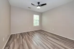 42 Musgrove Pl, The Woodlands, TX 77382 - Photo 32