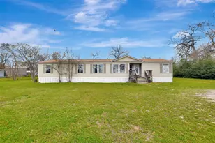 3385 Fm 1452 E, Madisonville, TX 77864 - Photo 1