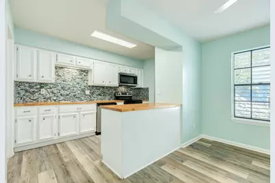 711 7th Street #5, Galveston, TX 77550 - Photo 6