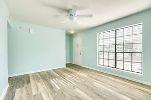 711 7th St, Galveston, TX 77550 - Photo 2