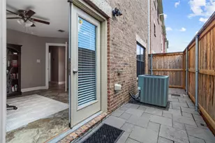 650 Westcross St, Houston, TX 77018 - Photo 12