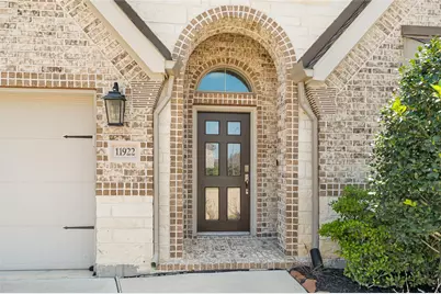 11922 Alwadi Court, Richmond, TX 77406 - Photo 2
